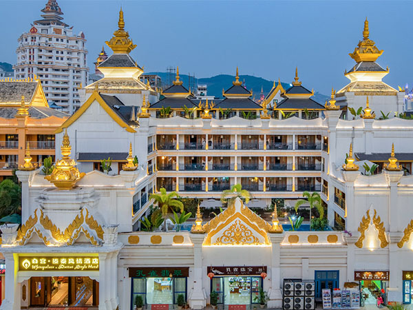 西雙版納白宮傣泰風情酒店