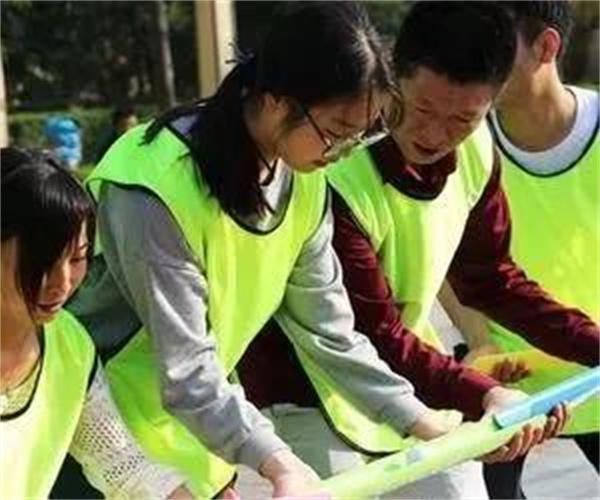 版納特色團建游戲推薦：多人破冰游戲大全